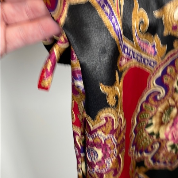 Elegant Floral Women's Robe - Picture 8 of 13